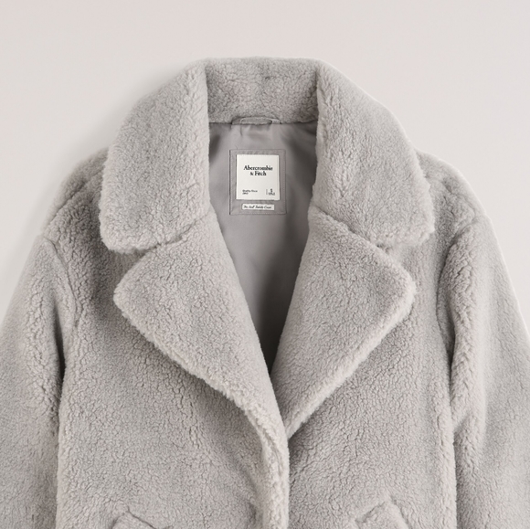 NWT Abercrombie & Fitch Grey Faux Fur The A&F Teddy Coat - Picture 2 of 9